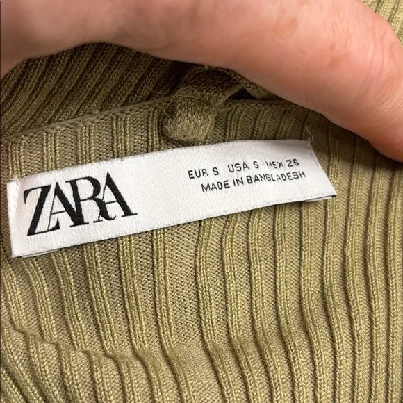 Zara Ribbed Racerback Tank - Picture 5 of 7